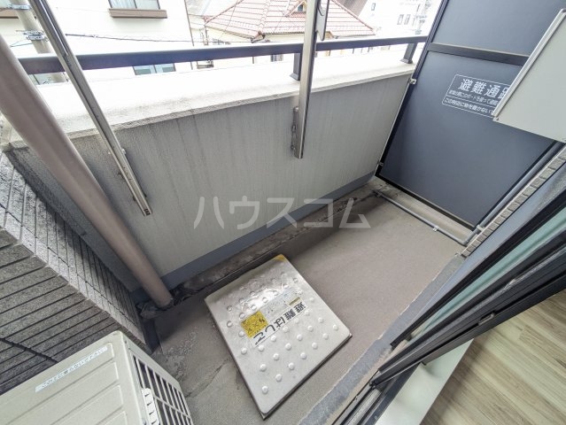 17/30 バルコニー