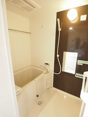 8/18 浴室