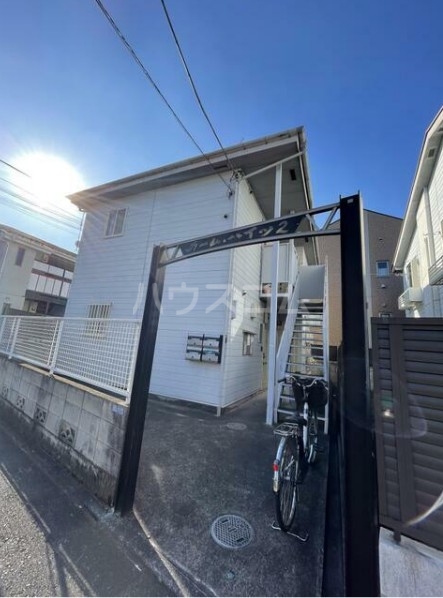 2/4 エントランス