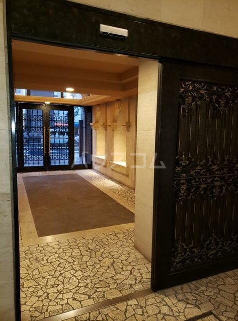 2/7 エントランス