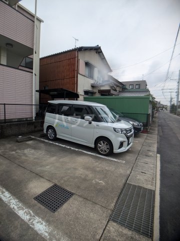 24/29 駐車場