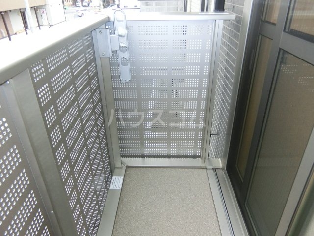 17/22 バルコニー