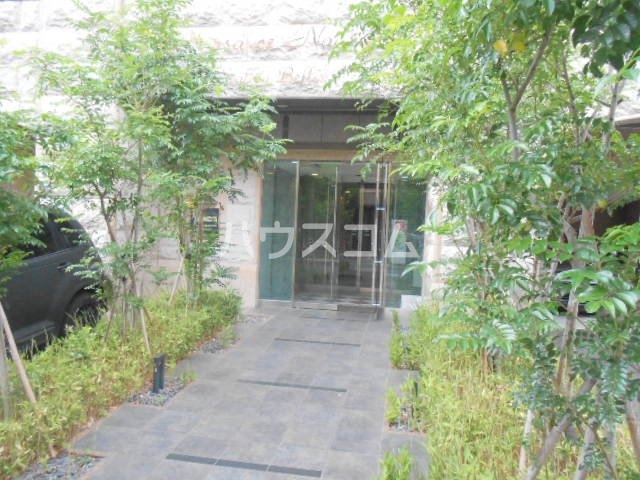 19/24 エントランス