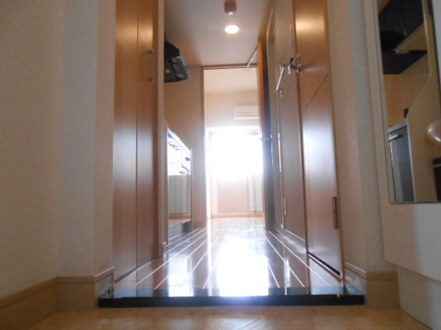 8/25 玄関