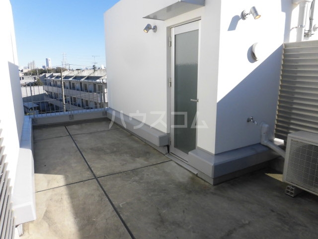 14/30 バルコニー