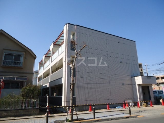 20/30 エントランス