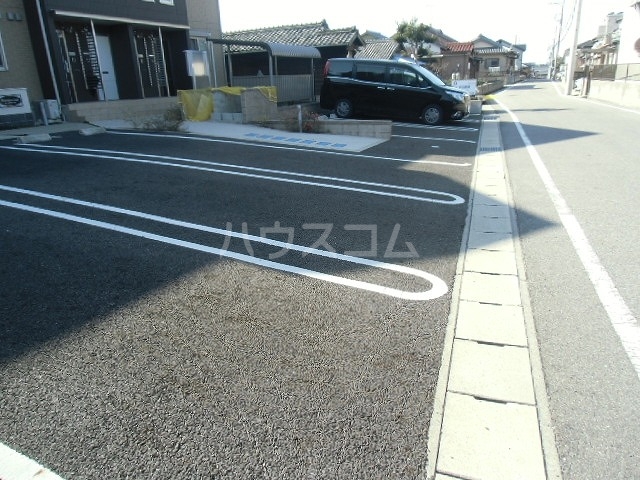 22/30 駐車場