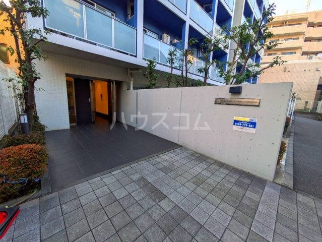 3/10 エントランス