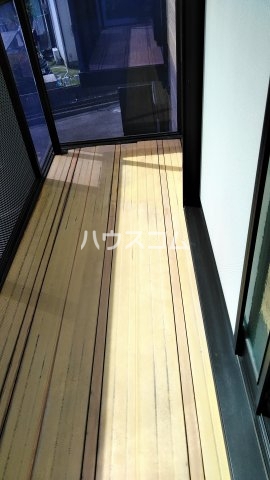 17/30 バルコニー