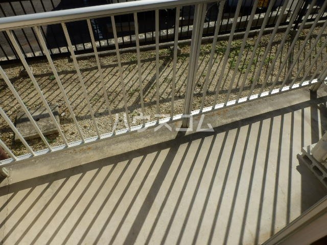 20/30 バルコニー