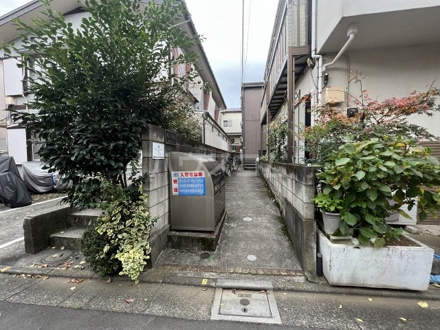 21/24 エントランス