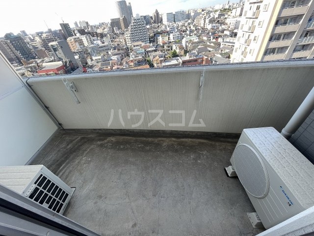 15/28 バルコニー