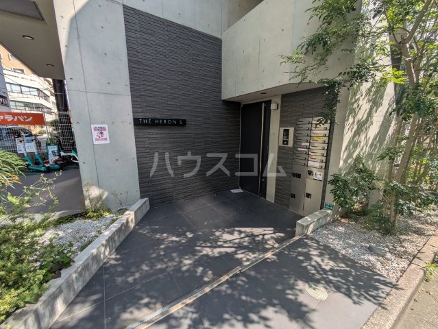 20/24 エントランス