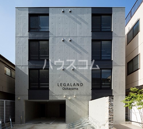 15/23 エントランス