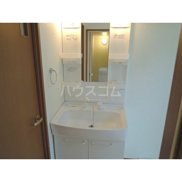 18/30 洗面