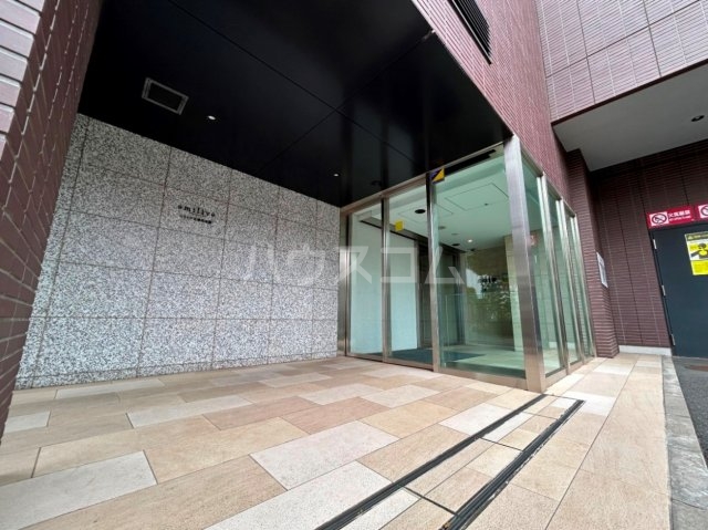 17/25 エントランス