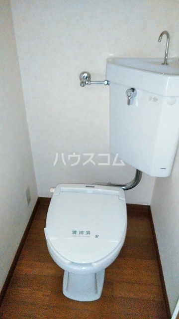16/27 トイレ