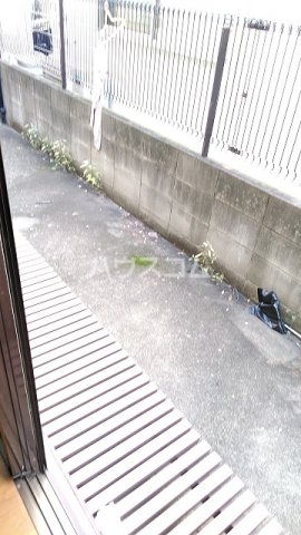 23/27 バルコニー