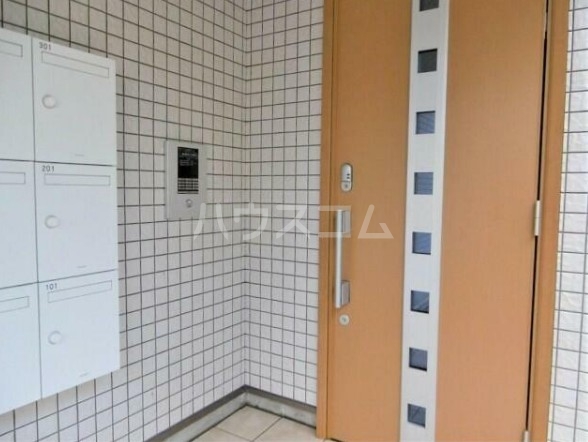 3/6 エントランス