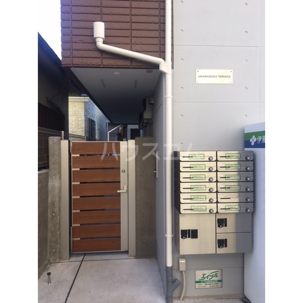 14/20 エントランス