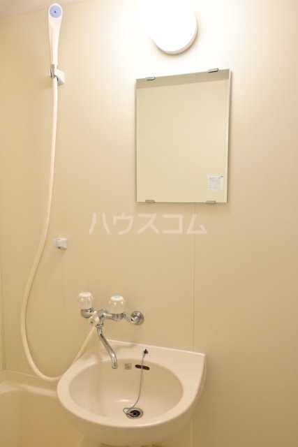 17/27 洗面