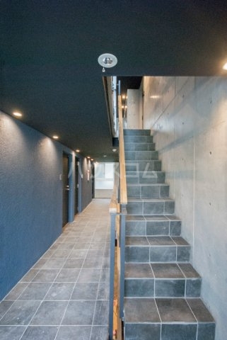 14/24 エントランス