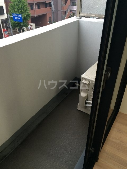 20/30 バルコニー