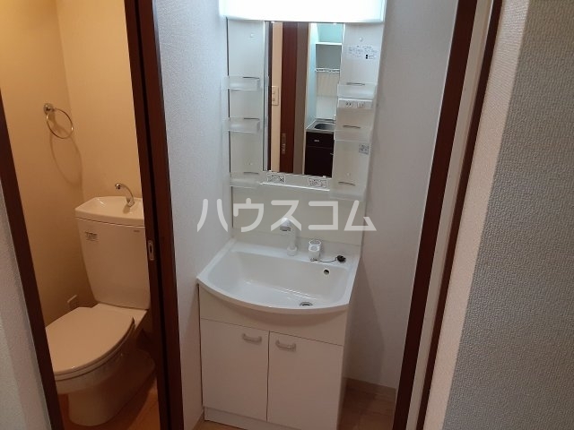 13/30 洗面