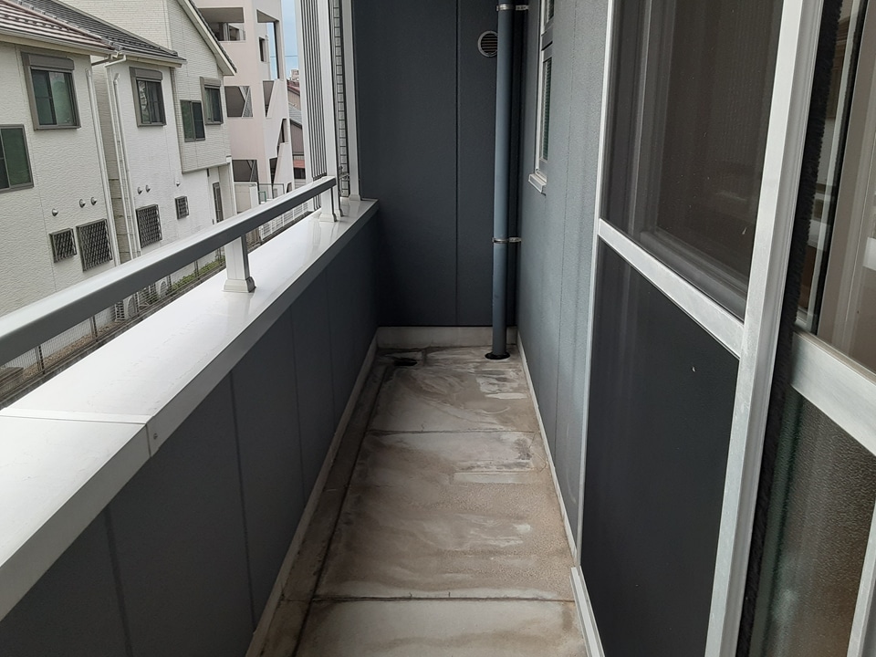 16/28 バルコニー