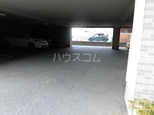 22/29 駐車場