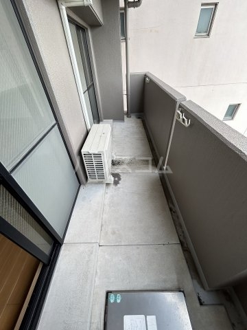 17/25 バルコニー