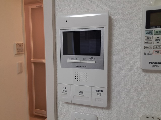 24/29 エントランス