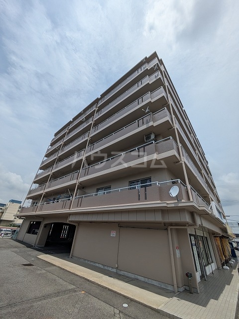 2/30 外観