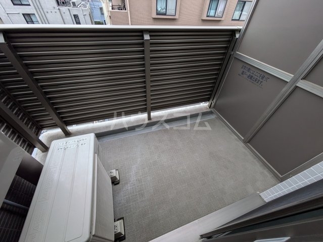 14/30 バルコニー