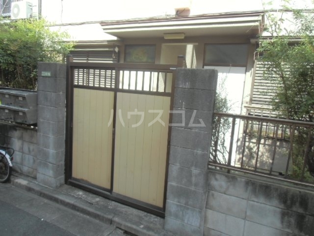 3/5 エントランス