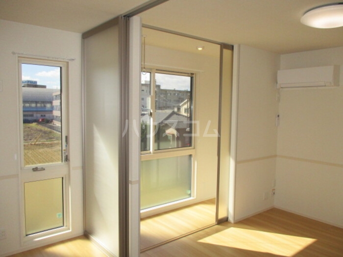 13/21 バルコニー