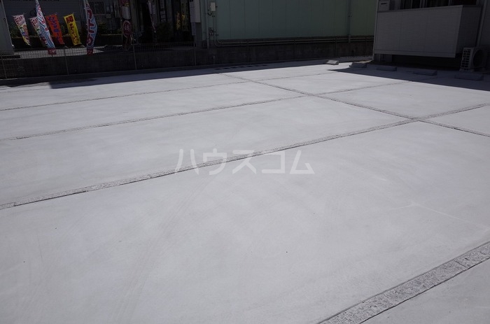 15/22 駐車場