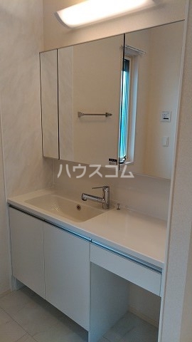 13/30 洗面