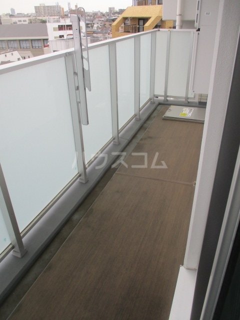 13/28 バルコニー