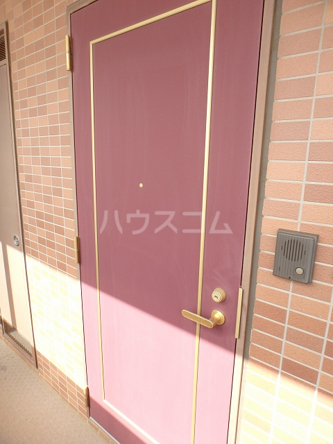 22/30 エントランス