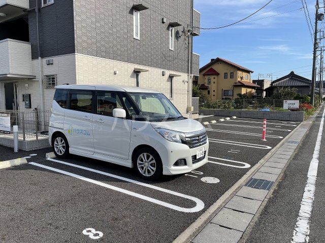 3/7 駐車場