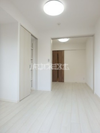 3/23 リビング/ダイニング