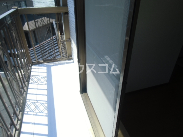 25/30 バルコニー