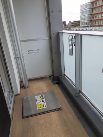 18/30 バルコニー