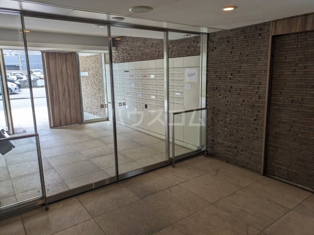 3/6 エントランス