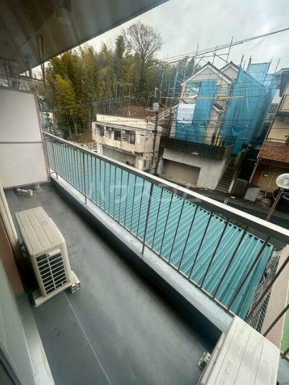 13/26 バルコニー