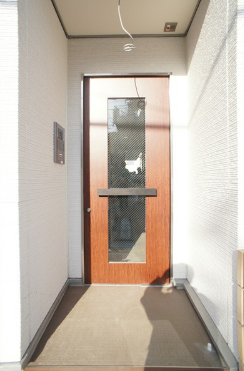 23/24 エントランス