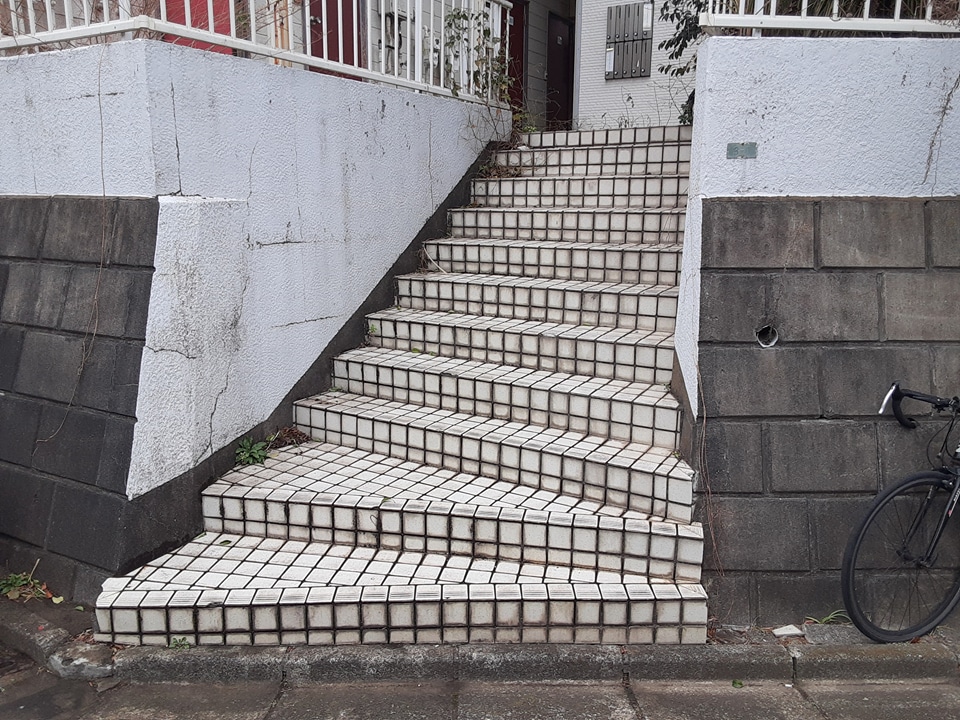 20/28 エントランス