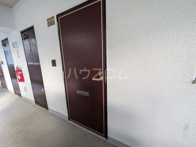 2/8 エントランス