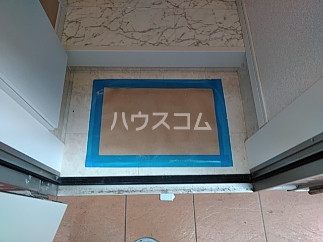 2/5 エントランス